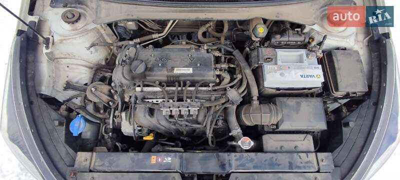 Позашляховик / Кросовер Kia Rio X-Line 2018 в Василькові