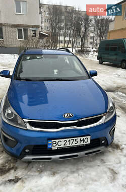 Хэтчбек Kia Rio X-Line 2018 в Новояворовске