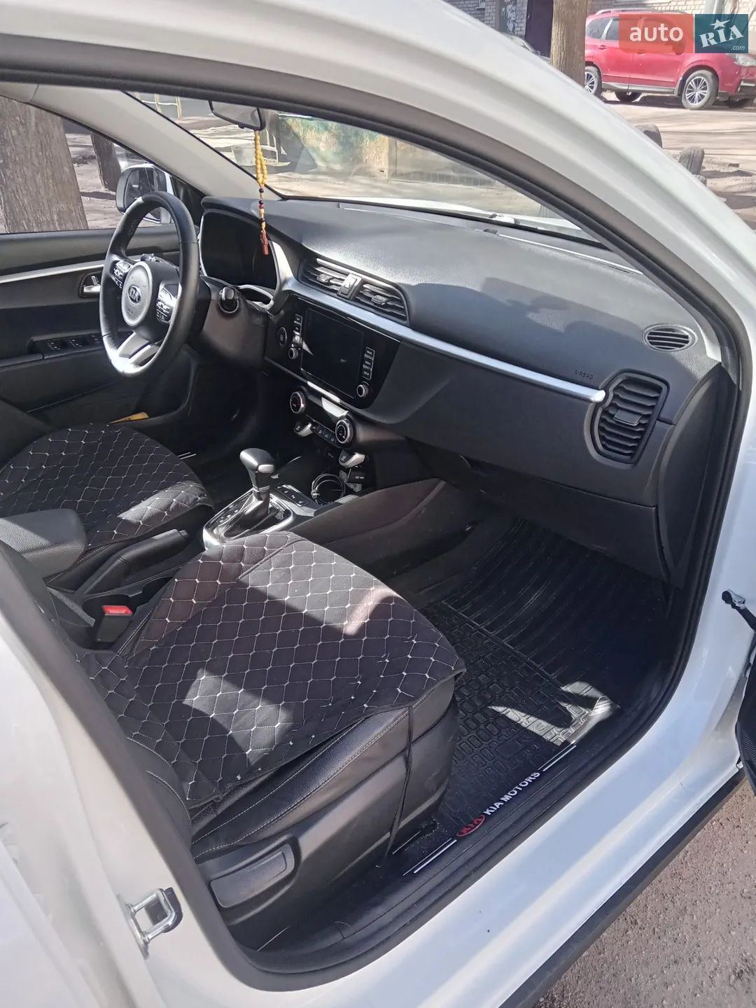 2021 Kia Rio - мініатюра 11