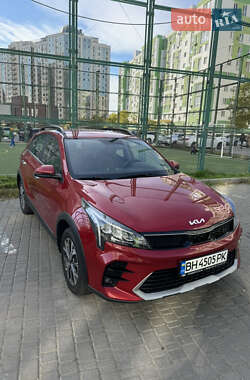 Внедорожник / Кроссовер Kia Rio X 2022 в 