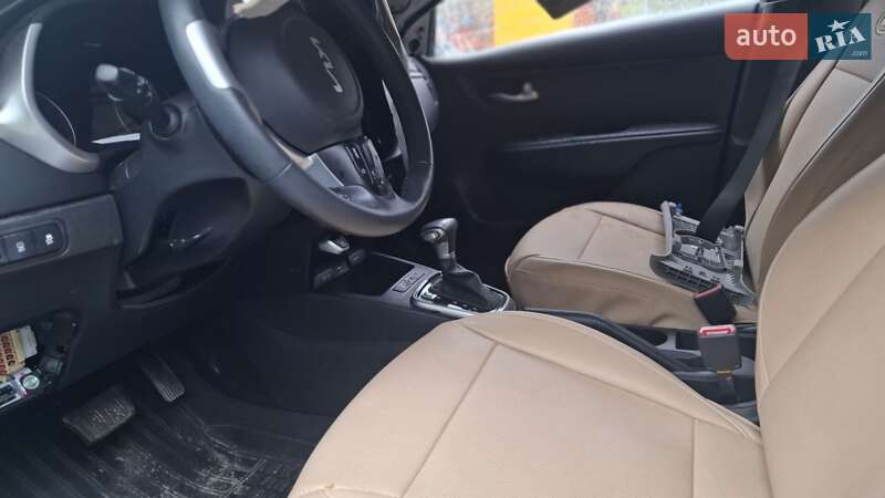 Позашляховик / Кросовер Kia Rio X 2021 в Білій Церкві