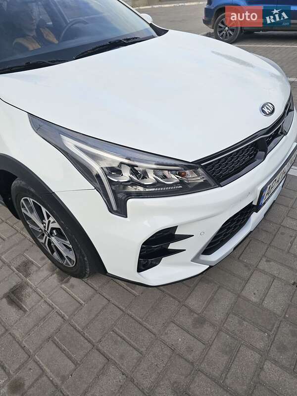 Позашляховик / Кросовер Kia Rio X 2021 в Запоріжжі