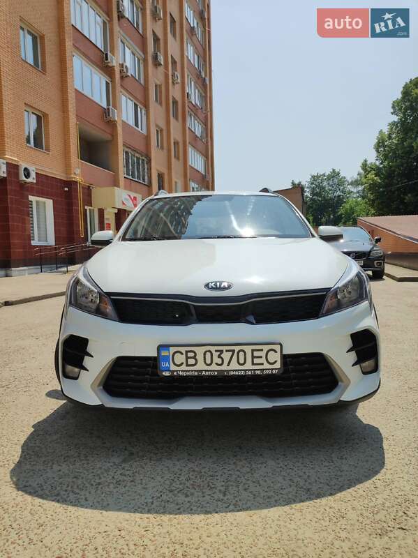 Внедорожник / Кроссовер Kia Rio X 2021 в 