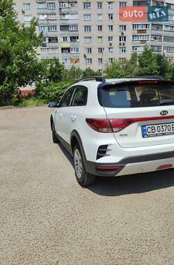 Внедорожник / Кроссовер Kia Rio X 2021 в 