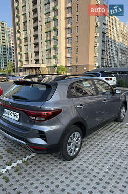 Внедорожник / Кроссовер Kia Rio X 2021 в 