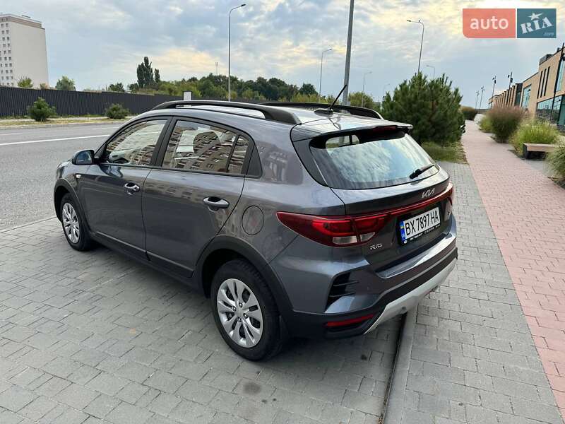 Внедорожник / Кроссовер Kia Rio X 2021 в Хмельницком