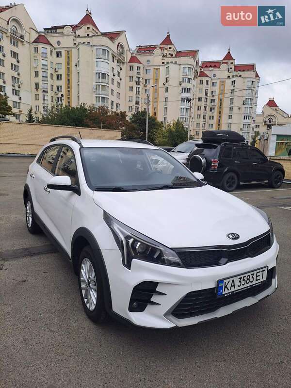 Kia Rio X 2021