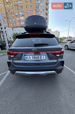 Позашляховик / Кросовер Kia Rio X 2021 в  фото 11 Позашляховик / Кросовер Kia Rio X 2021 в