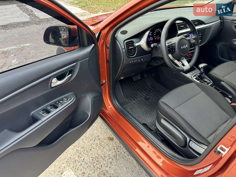 Позашляховик / Кросовер Kia Rio X 2021 в Києві фото 10 Позашляховик / Кросовер Kia Rio X 2021 в Києві