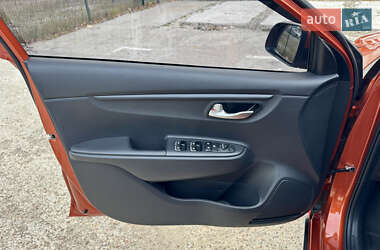 Внедорожник / Кроссовер Kia Rio X 2021 в 