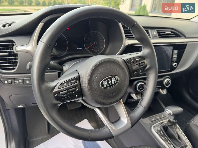 Внедорожник / Кроссовер Kia Rio X 2021 в Киеве