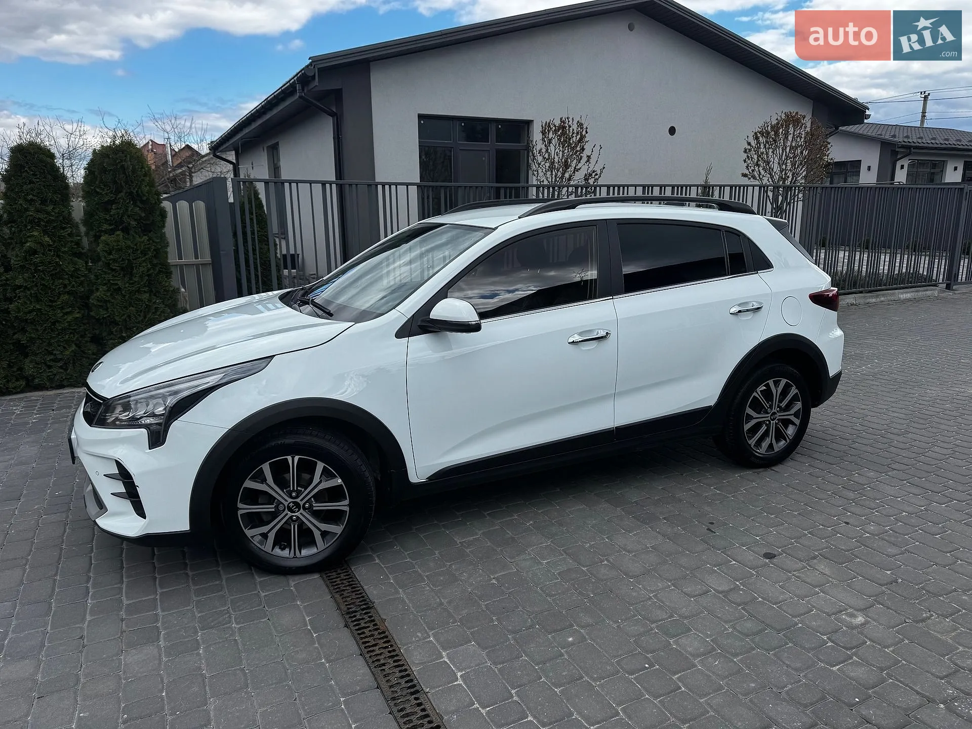 2021 Kia Rio - мініатюра 2