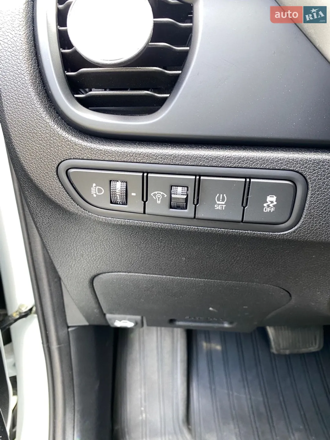 2021 Kia Rio - мініатюра 19