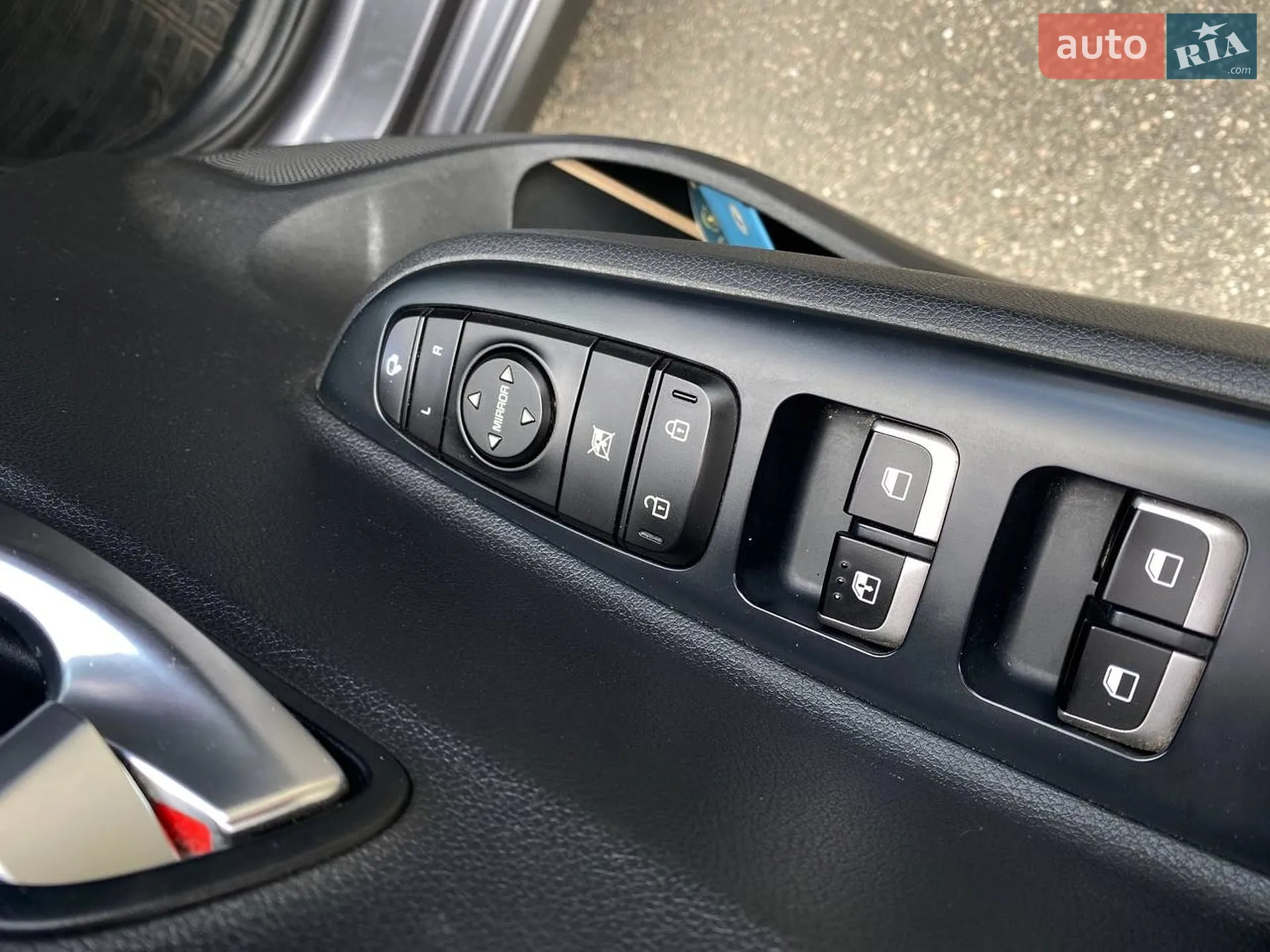 2021 Kia Rio - мініатюра 18