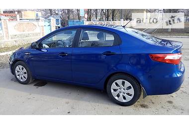 Седан Kia Rio 2013 в Белой Церкви