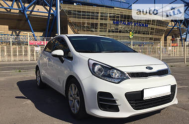 Хэтчбек Kia Rio 2016 в Харькове