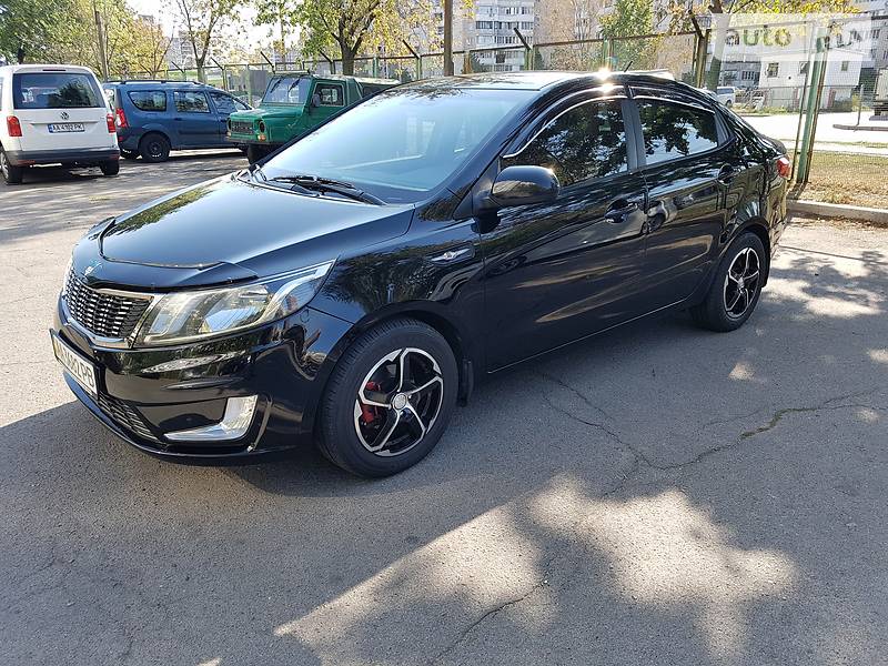 Седан Kia Rio 2011 в Києві