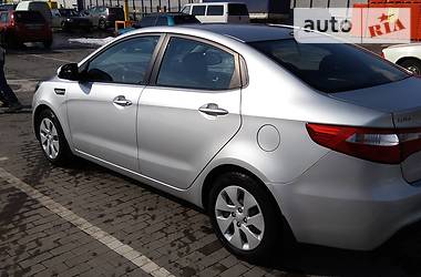 Седан Kia Rio 2013 в Білій Церкві