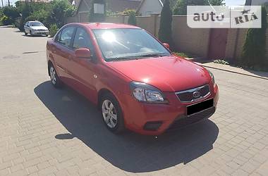 Седан Kia Rio 2011 в Одесі