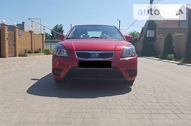 Седан Kia Rio 2011 в Одесі