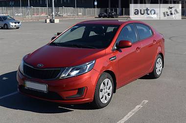 Седан Kia Rio 2011 в Львове