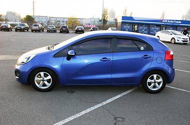 Хэтчбек Kia Rio 2012 в Чернигове