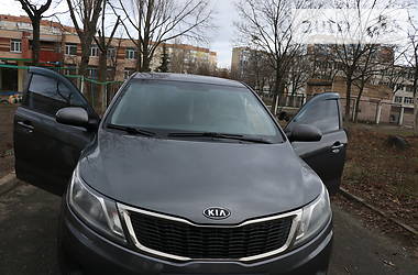 Седан Kia Rio 2011 в 