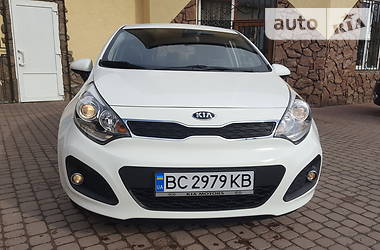 Хэтчбек Kia Rio 2014 в Бродах