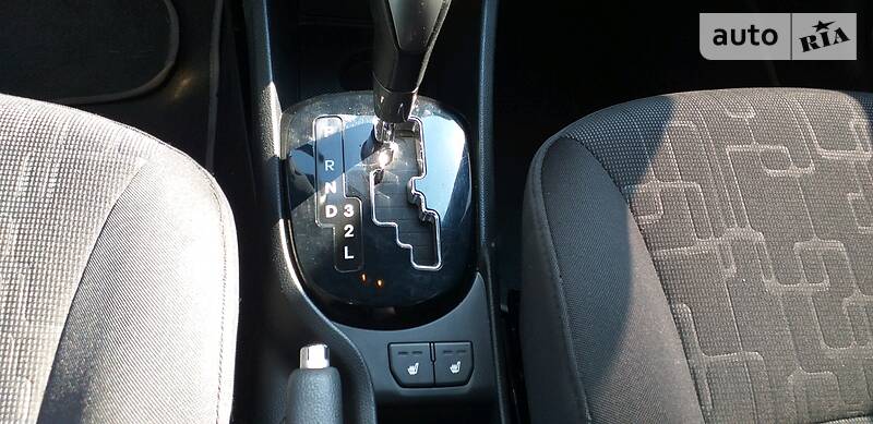 Седан Kia Rio 2014 в Луцьку