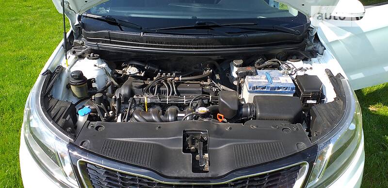 Седан Kia Rio 2014 в Луцьку