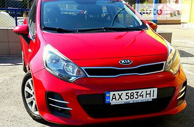 Хетчбек Kia Rio 2015 в Харкові