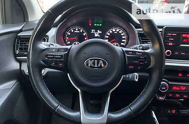 Хэтчбек Kia Rio 2017 в Киеве