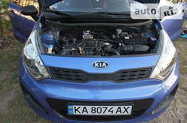 Хэтчбек Kia Rio 2011 в Киеве