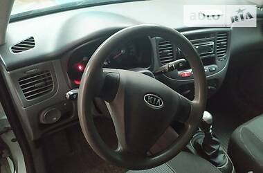 Седан Kia Rio 2007 в Харкові