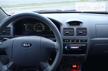 Універсал Kia Rio 2003 в Сумах