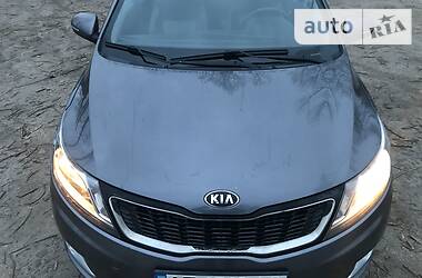 Седан Kia Rio 2013 в Днепре