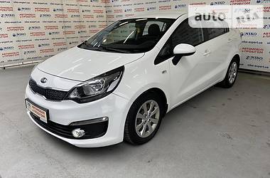 Хэтчбек Kia Rio 2015 в Киеве