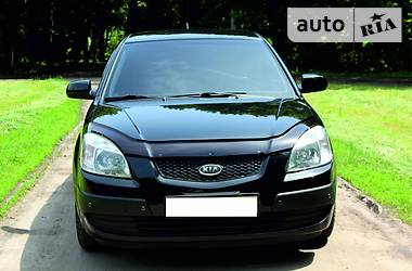 Седан Kia Rio 2008 в Харькове