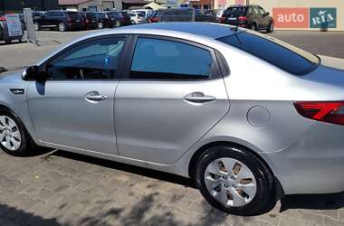 Седан Kia Rio 2013 в Луцьку