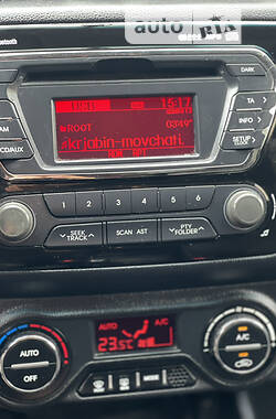 Седан Kia Rio 2012 в 