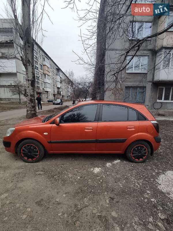 Хэтчбек Kia Rio 2006 в Доброполье фото 3 Хэтчбек Kia Rio 2006 в Доброполье