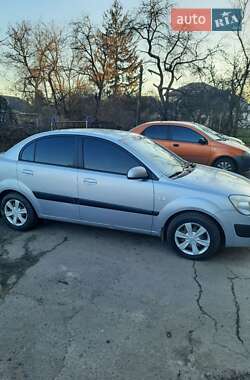 Седан Kia Rio 2005 в Черкассах фото 4 Седан Kia Rio 2005 в Черкассах