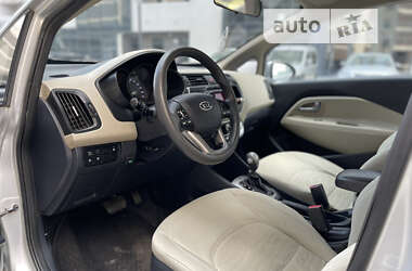Седан Kia Rio 2012 в 