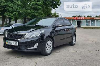 Седан Kia Rio 2012 в Ромнах