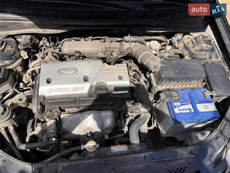Хэтчбек Kia Rio 2009 в Виннице