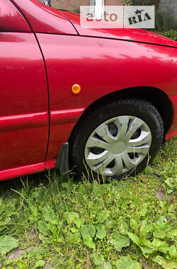 Седан Kia Rio 2002 в 
