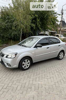 rio★ AUTO.RIA – Продам Kia Рио 2018 бензин 1.6 седан бу в Киеве