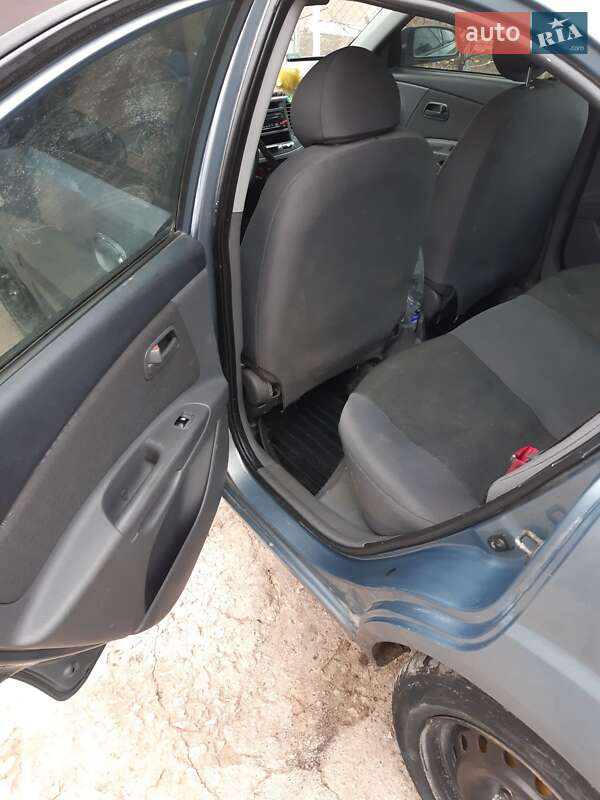Седан Kia Rio 2007 в Крыжополе