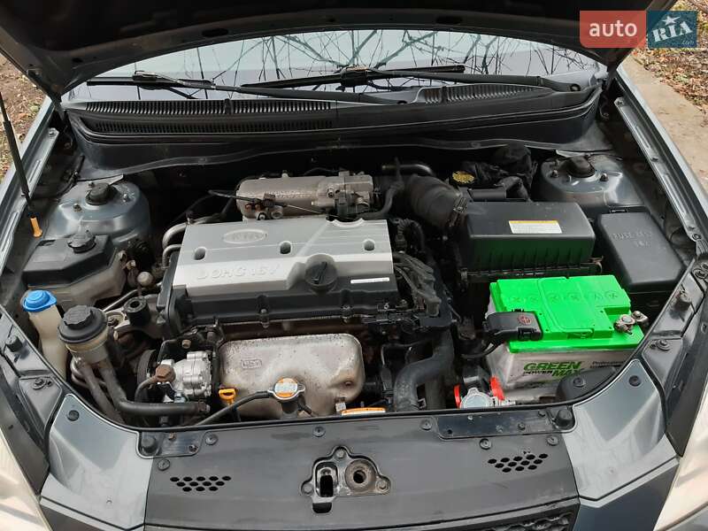 Седан Kia Rio 2007 в Крыжополе