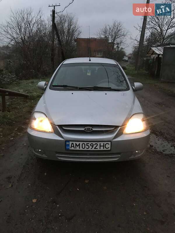 Універсал Kia Rio 2005 в Виноградові